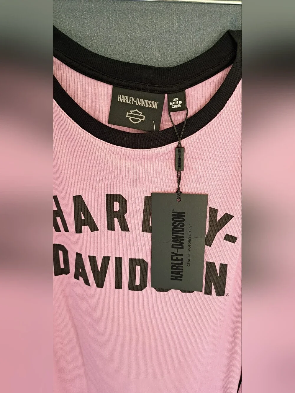Harley-Davidson Pink Tank with Black Logo and Trim NWT - Picture 4 of 4